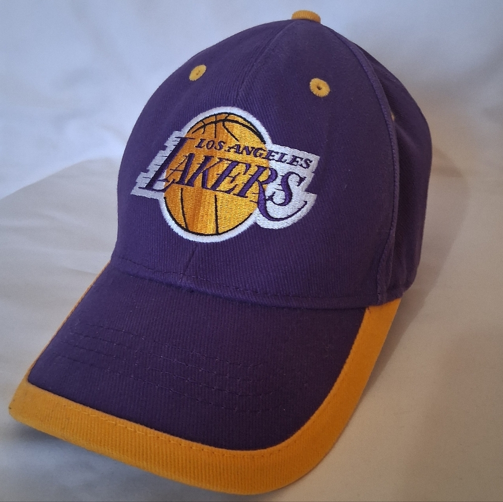 Los Angeles Lakers- Embroidered Strapback Cap. Elevation One-Size